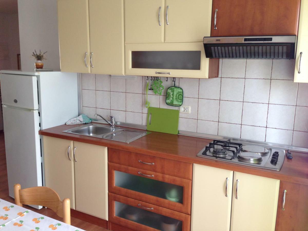 Apartment Leo โรวีน ภายนอก รูปภาพ